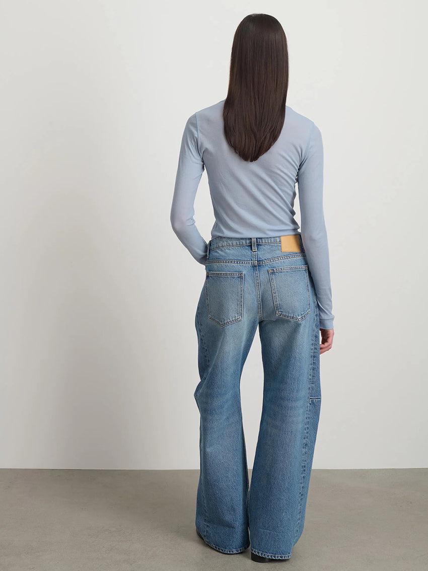Relaxed Cuffed Lasso Jane Wash
