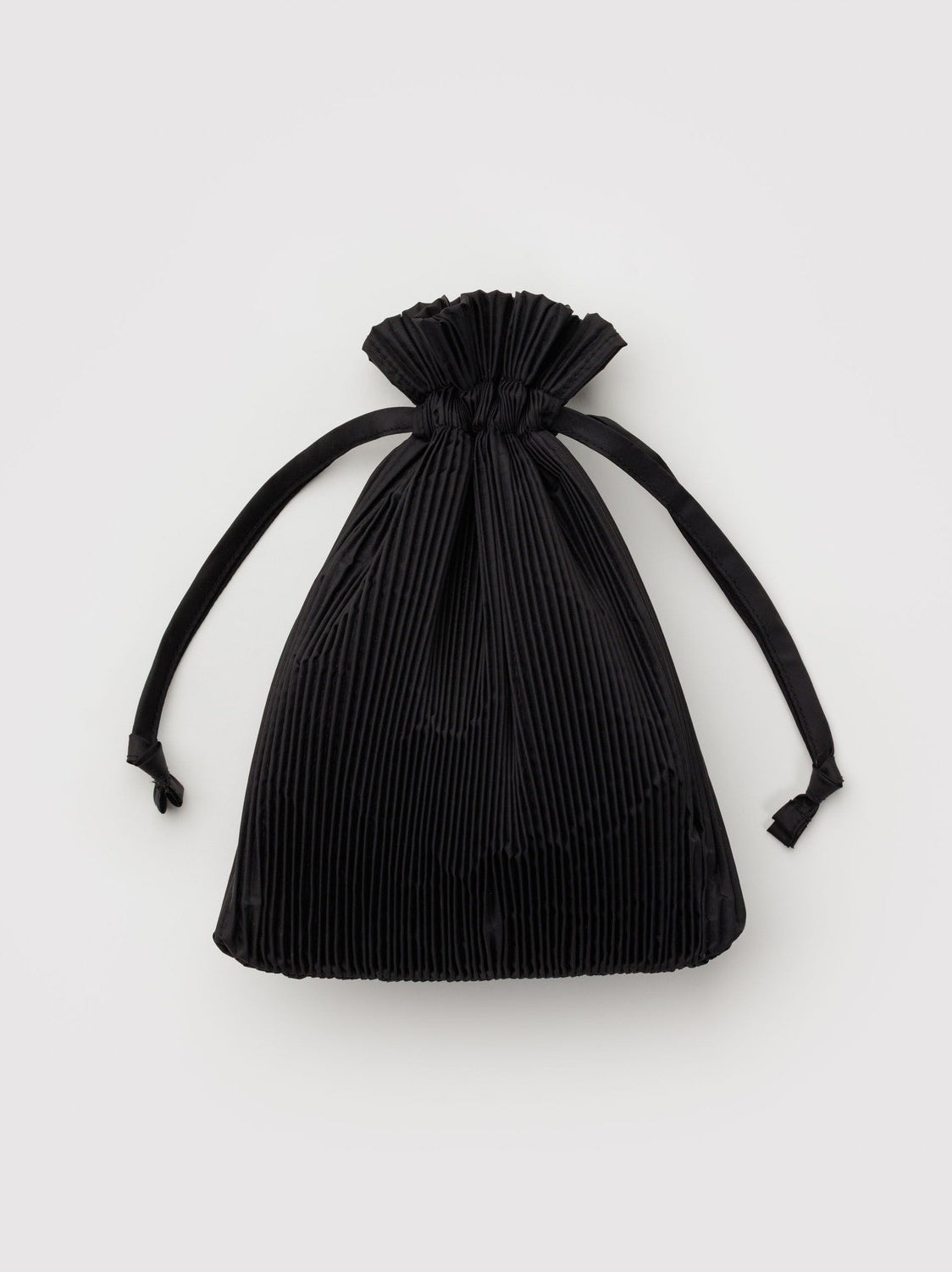 Pleated Baggu Black