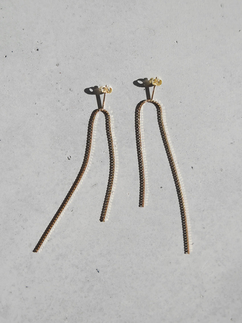 Fringe Earrings Open Short Gold
