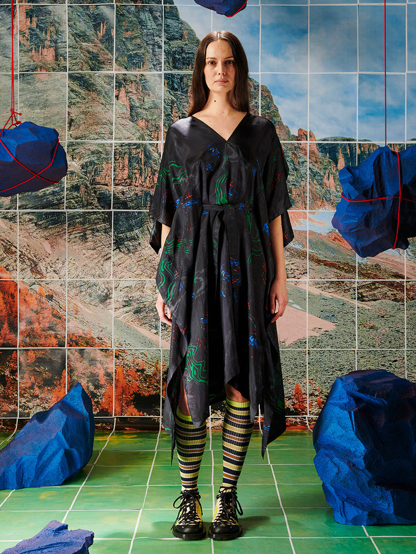 Uncut Kaftan Dark Fireworks