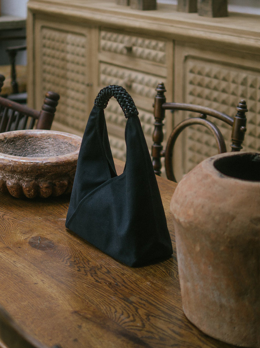 Woven Triangle Bag 36 All Black