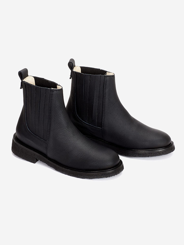 Chelsea Crepe Boot Black