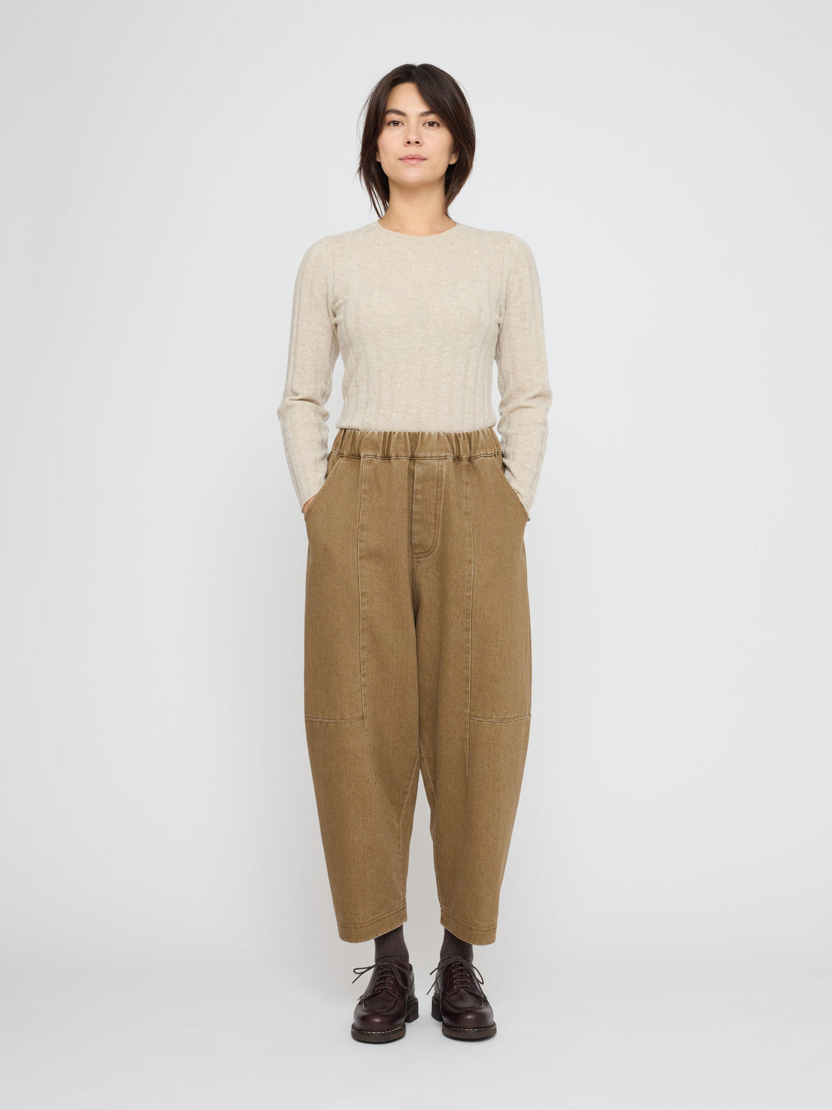 Elastic Panel Barrel Trouser Washed Walnut