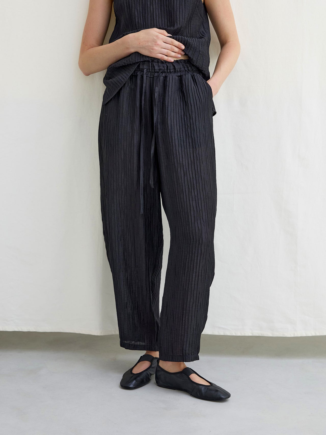 Luna Wrinkle Trousers Black