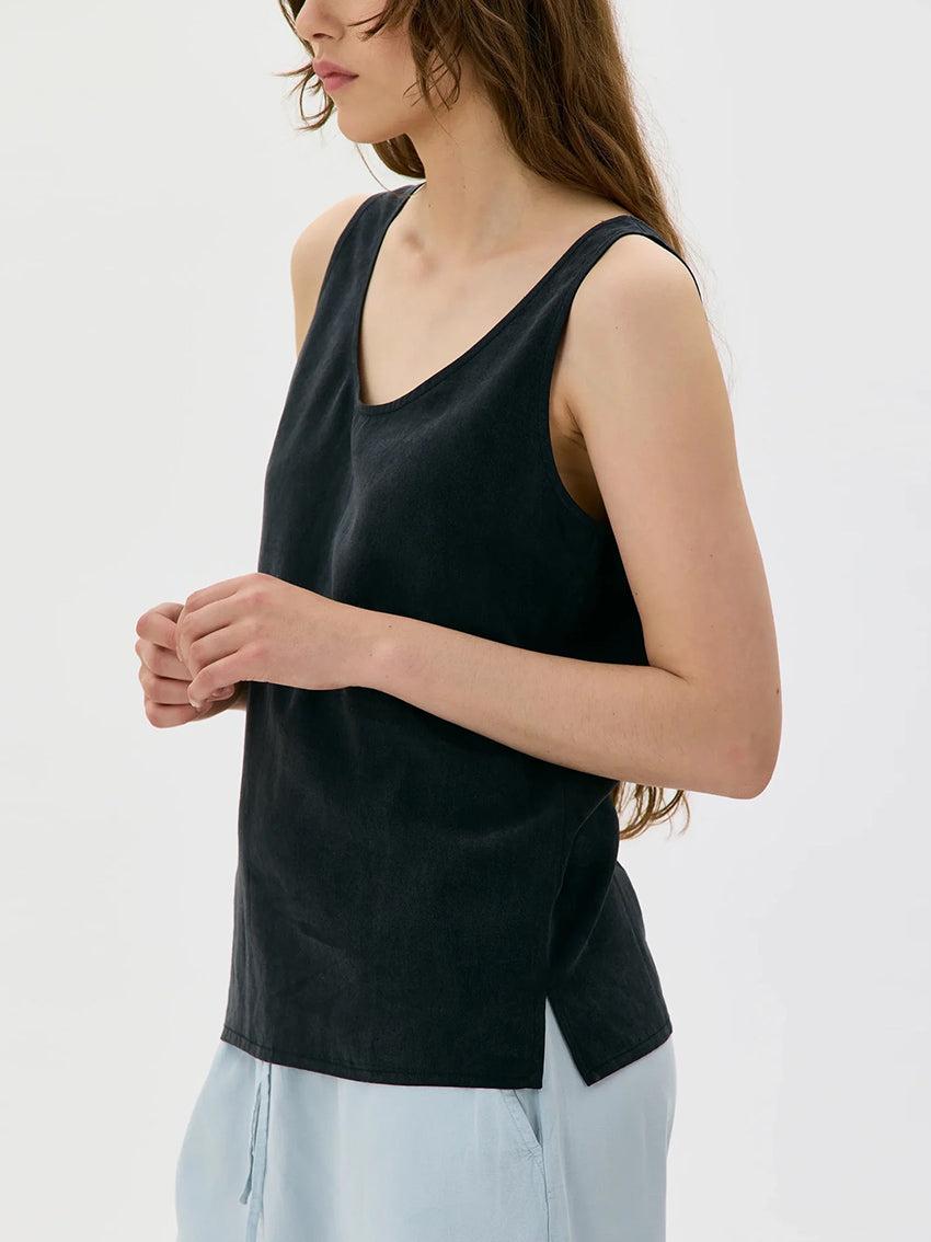 Sika Light Tencel Singlet Black