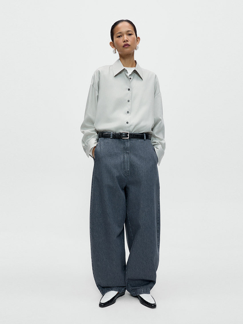 Washed Denim Curved Pants Grey