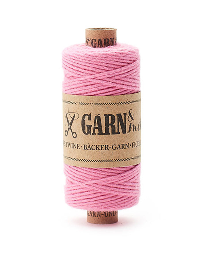 Baker’s Yarn Pink