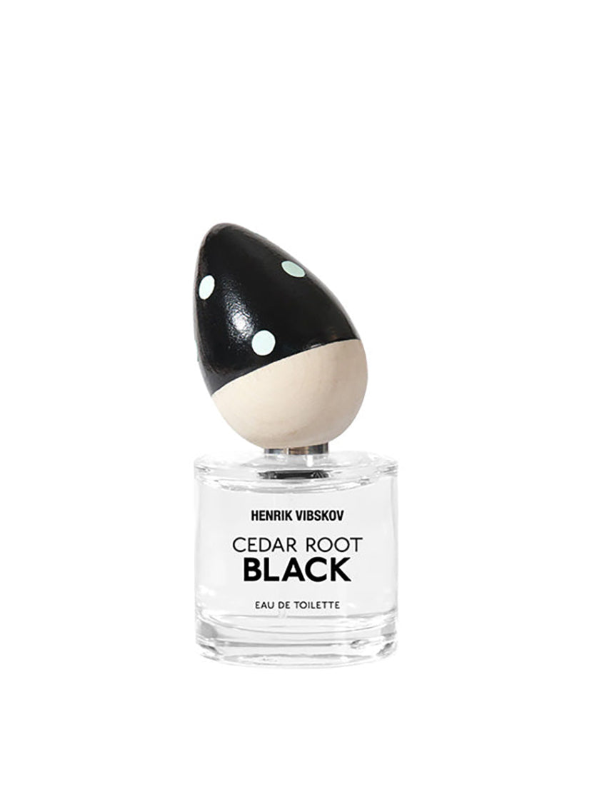 Cedar Root Perfume Black