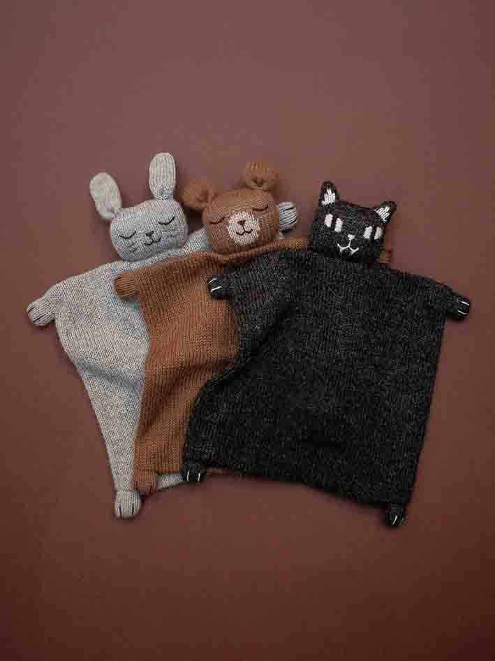 Cat Knit Cuddle Cloth Vampire