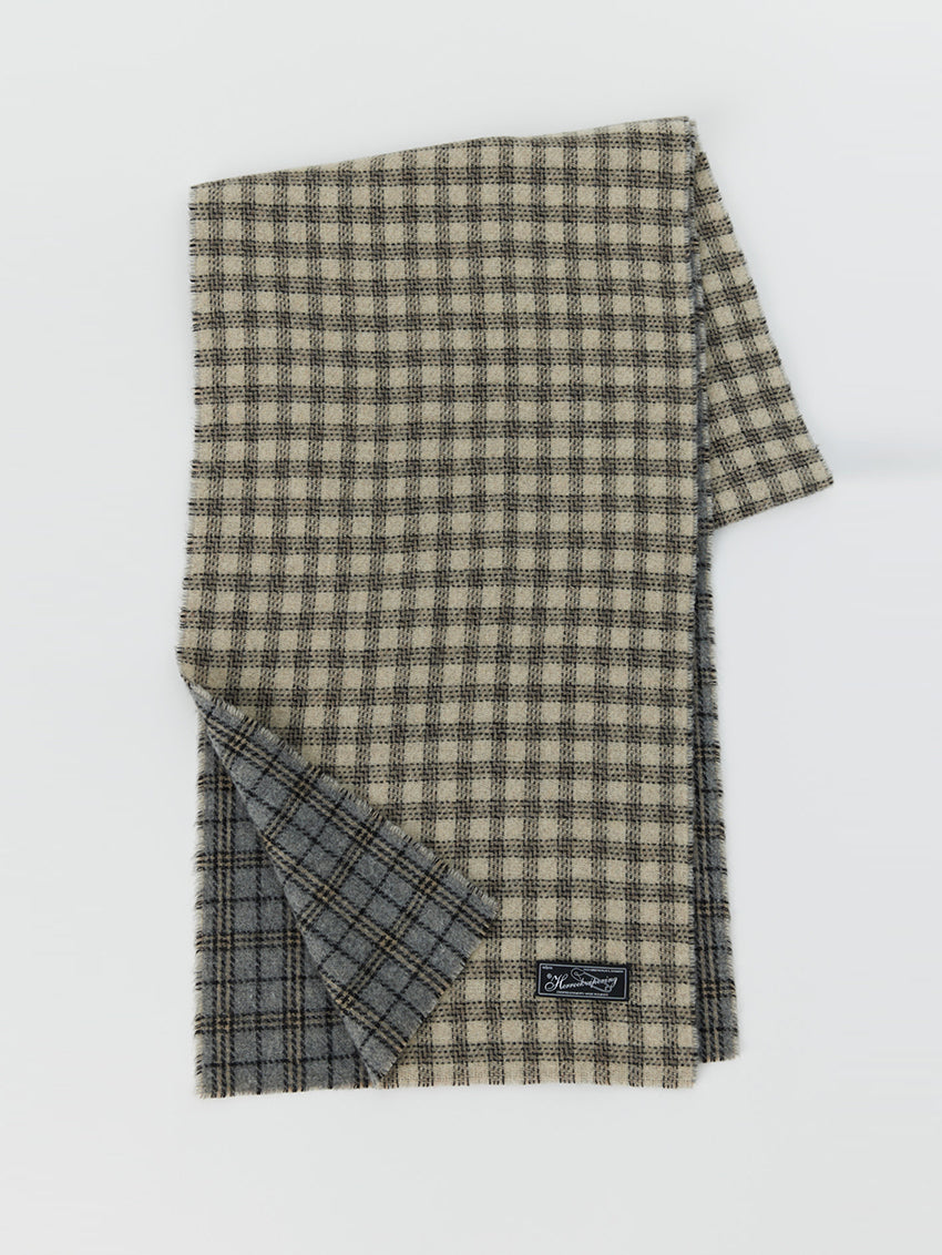 Women/Accessories/Scarves