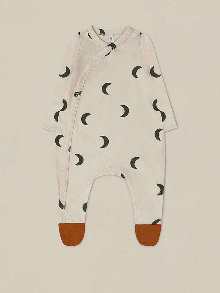 Desert Midnight Suit with Contrast Feet