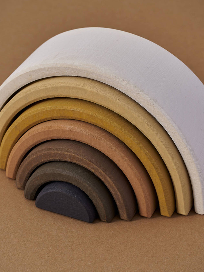 Skin Tones Arch Stacker White Black