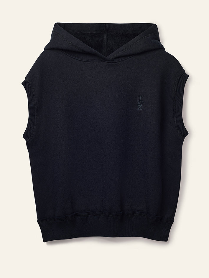 TWK Less Sleeve Hoody Black
